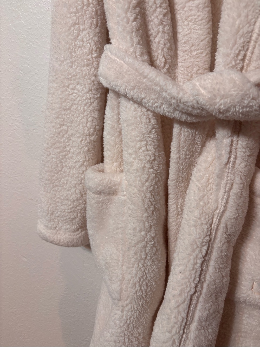 UGG Aarti Hooded Fleece Robe Medium - Picture 5 of 6